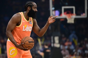 NBA回放-美记：哈登让大家在酒店穿拖鞋演练战术 阿特金森从怀疑到支持