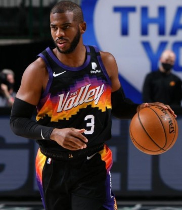 NBA录像回放-末节16分5助攻独造30分！控卫之神给东契奇上课