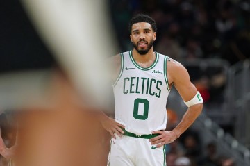 塔图姆：本周才决定出战MSG的这场比赛 赛前还告诉自己要放松