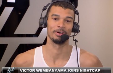 NBA回放-文班亚马：将全力冲刺MVP和DPOY，一切都将向此目标看齐|球员|作息|油门|奖项|睡眠_新浪体育_新浪新闻